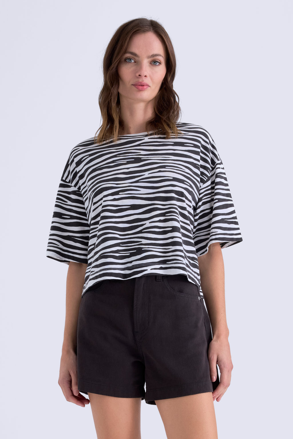 MAE CROPPED TEE