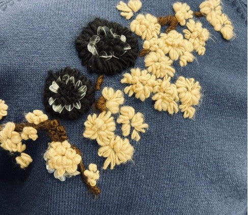 EMBROIDERED KNIT SWEATER