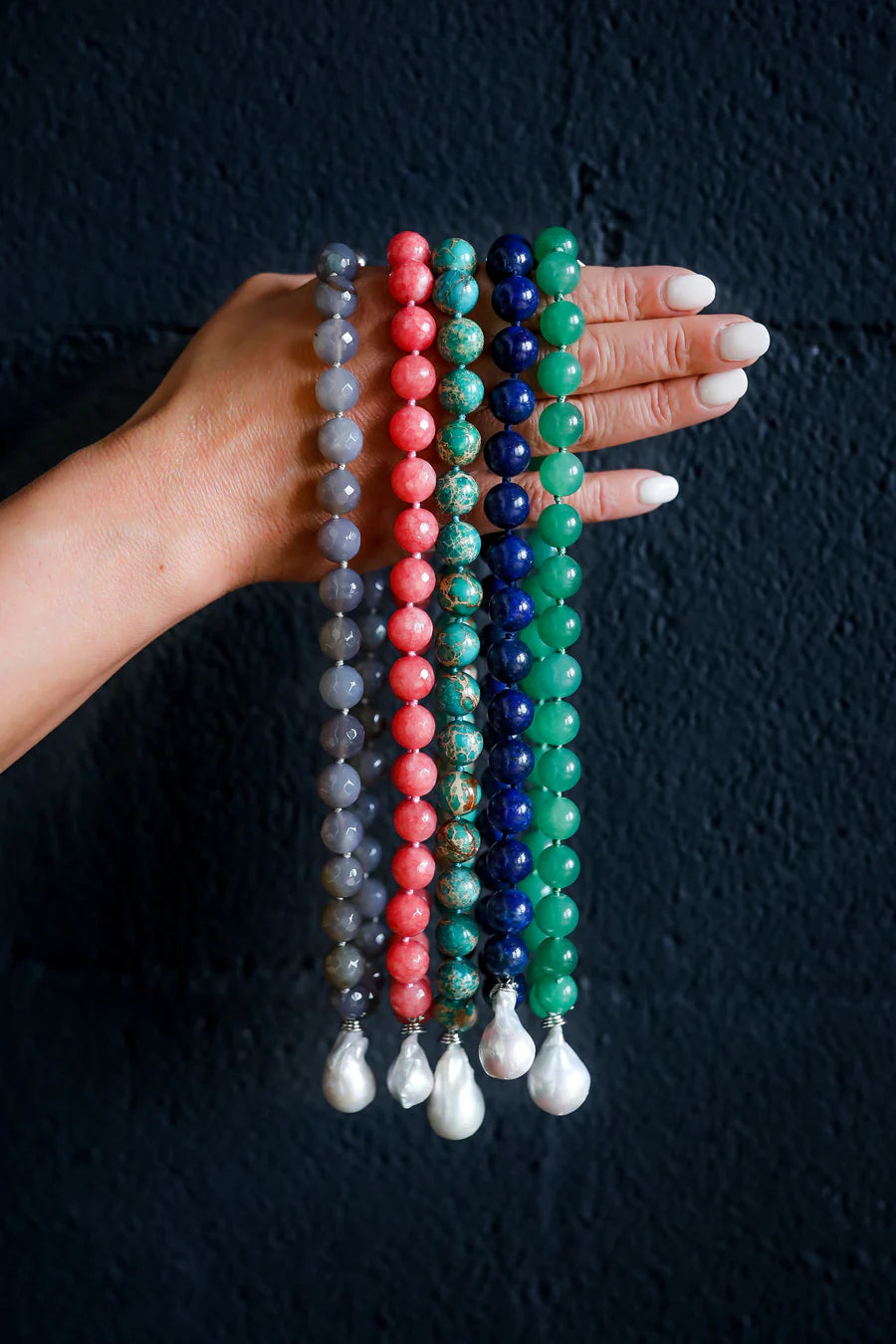 JADE QUARTZ PEARL DROP