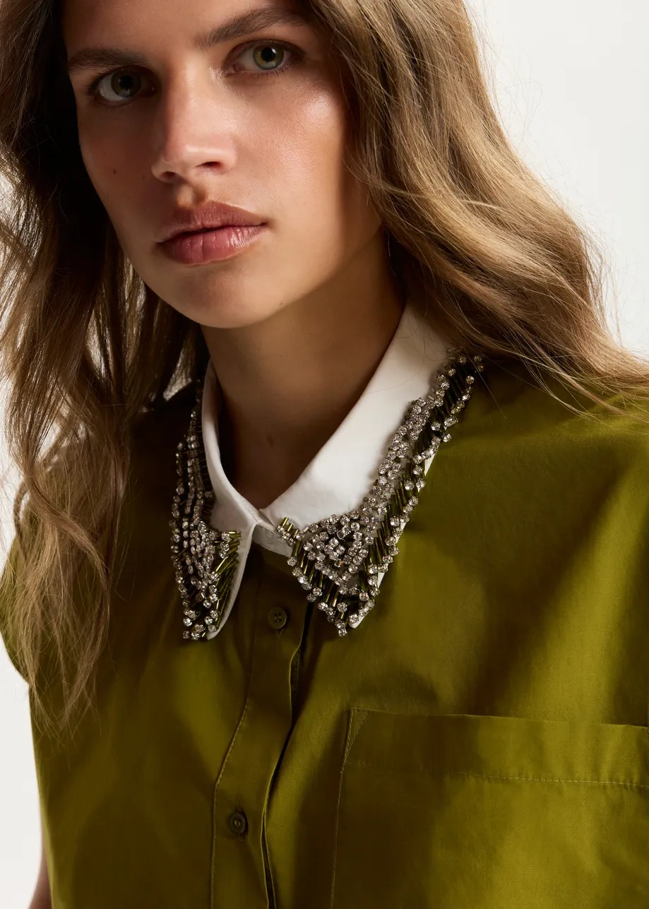 SLEEVELESS COTTON SHIRT WITH EMBELLISHED COLLAR