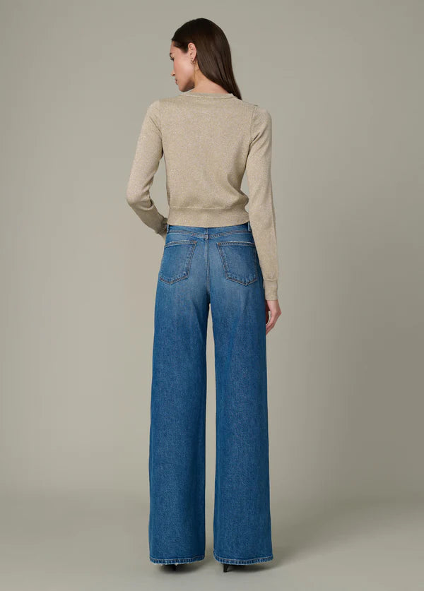 THE MIA PETITE