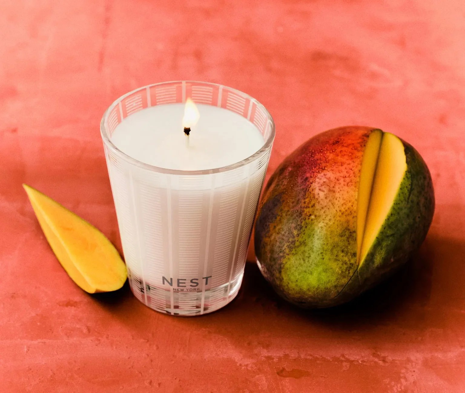 SOMETHING TROPICAL CLASSIC CANDLE