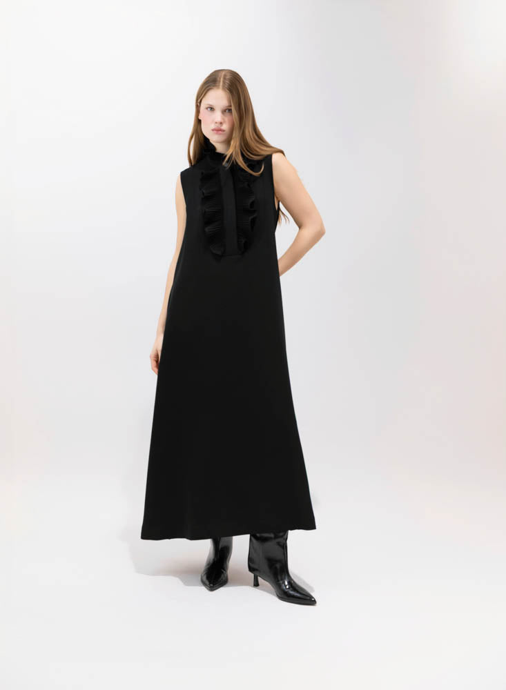 SLEEVELESS MAXI DRESS